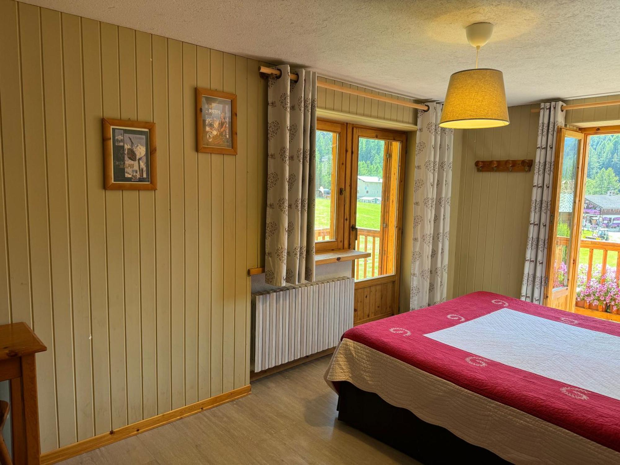 קונייה Hotel Ondezana מראה חיצוני תמונה