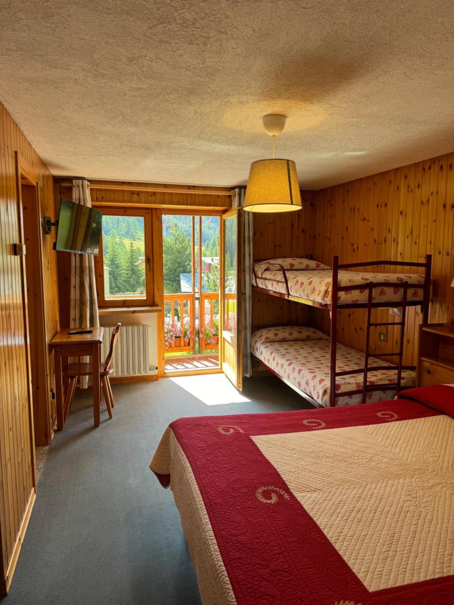 קונייה Hotel Ondezana מראה חיצוני תמונה